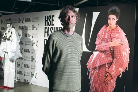 Алексей Баженов: «Производство одежды, образование, ритейл, креатив и&nbsp;индустрия влияния должны быть объединены в&nbsp;партнёрские цепочки»