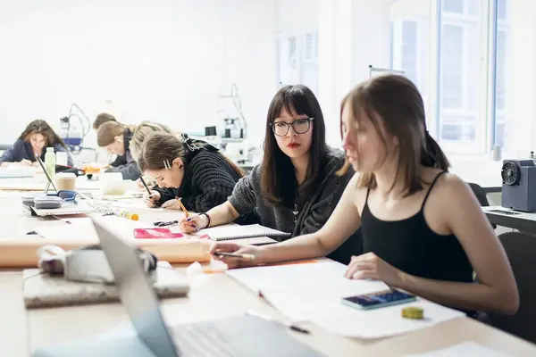 START HSE ART AND DESIGN