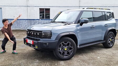 КАК JETOUR ПРОДАЕТ ОДИН И&nbsp;ТОТ ЖЕ&nbsp;АВТОМОБИЛЬ ДВАЖДЫ. И&nbsp;ПОЧЕМУ МЫ&nbsp;ЭТОМУ РАДЫ