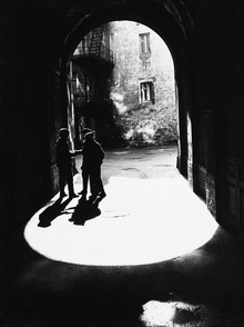 Город в работах ленинградских неофициальных фотографов 1980-х годов Город в работах ленинградских неофициальных фотографов 1980-х годов