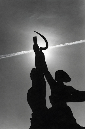 Труд в искусстве: повторяющиеся мотивы ремесла и созидания