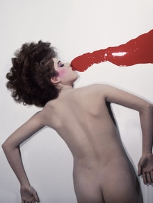 Сквозь призму сюрреализма: рождение иронии и гротеска (1920-1990)