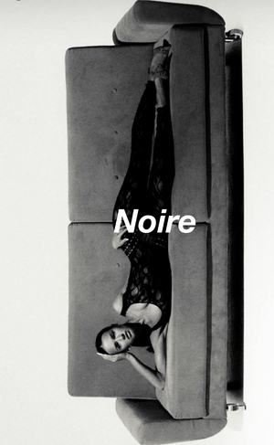  Noire