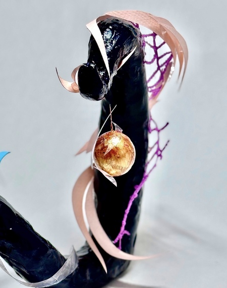 Кривая и точка