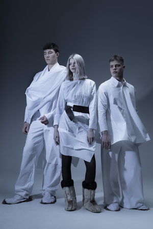 chuum // pre-diploma capsule