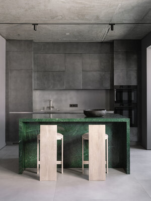 Malachite int: brutal minimalism in its purest form