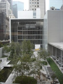 Анализ художников выставляемых в&nbsp;MOMA