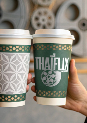 Айдентика кинофестиваля глазами ИИ