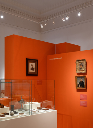 Архитектура выставки "Удивительные мелочи" в музее ДПИ