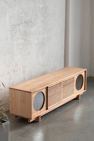 “Krug” Sideboard