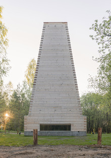 «Дом-Обелиск» в&nbsp;деревне Никола-Ленивец