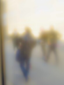 Б/удни