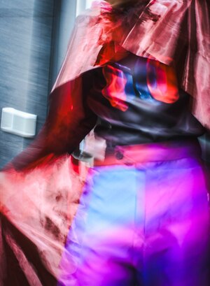 simultaneous presence