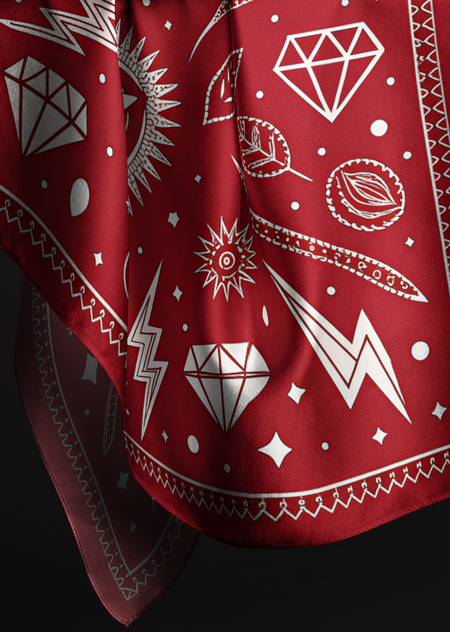 Платки для центра «Крик души»