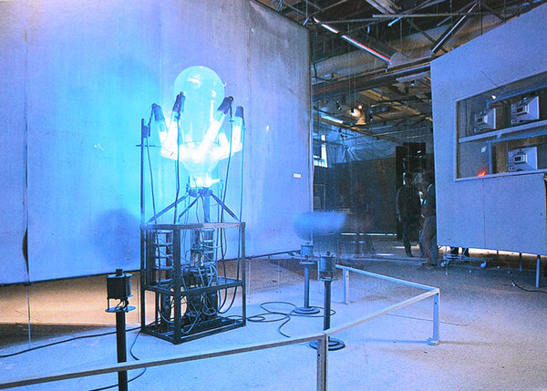 Лекция "В темноте кунсткамеры:
STS и музей странной технонауки"