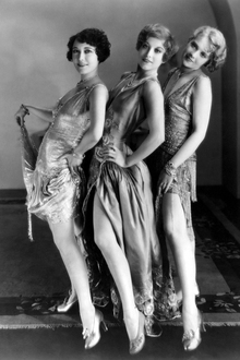 Совсем другая женственность: мода 1920-х годов в культурном контексте