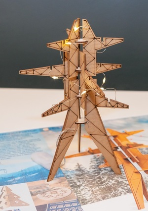 Корпоративные сувениры СВЭЛ из отходов электрокартона 