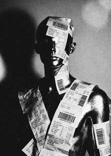 Глава 1: Голос забытой кассы