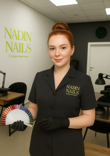 Брендинг студии маникюра «NADIN NAILS»