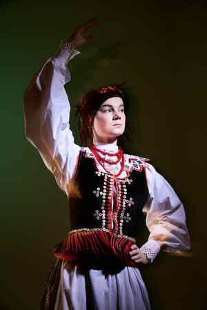 Краковский праздничный костюм замужней женщины XIX века