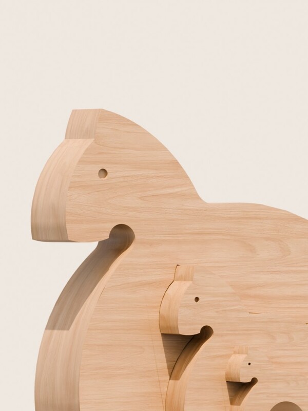 Семейная игрушка: Гривой к гриве