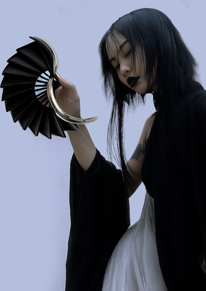 Веер для бренда «Искра»