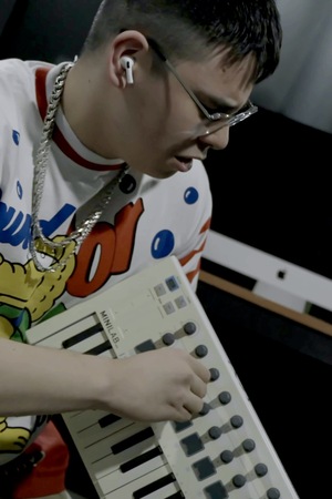 Fyodor Chzhan: short bio / artist's statement / CV