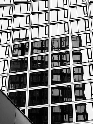 Удивительные истории