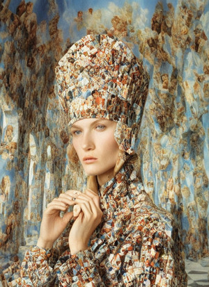 Обучение генеративной нейросети in Filonov Style