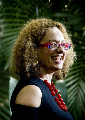 Доклад о кураторе: Каролин Кристов‑Бакарджиев