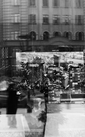 Город в отражении