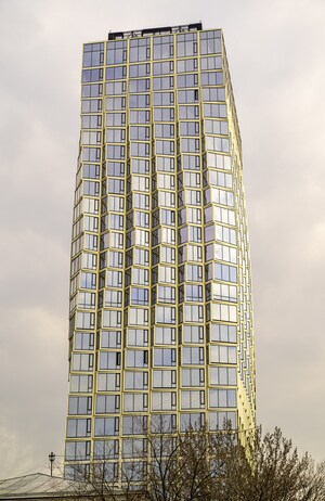 КОНТРАСТЫ, ПОРТРЕТ ГОРОДА 