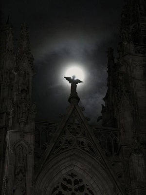 Синтез трёх искусств в готическом соборе