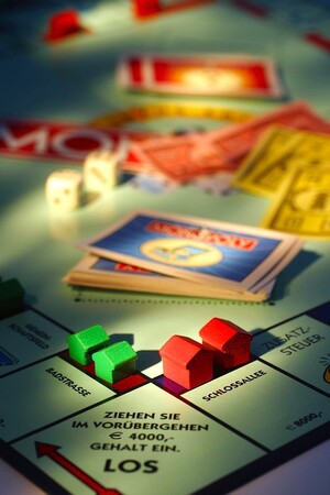 Эволюция игрового дизайна «Монополии»