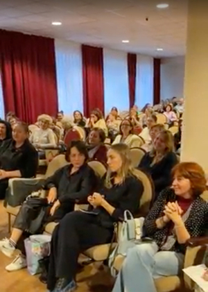 Помогут ли ИИ DeepSeek, Шедеврум и Suno учителям ДШИ Свердловской области?