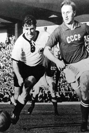 История футбола в СССР