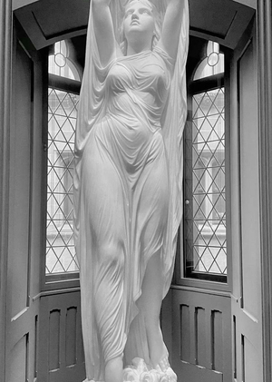 Обнаженная натура в искусстве: красота тела или грех?