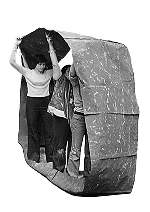 СЦЕНОГРАФИЯ ГЛАЗАМИ ГОРОДА*