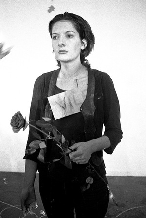 Интерактивный перформанс и хэппенинг: способы взаимодействия со зрителем