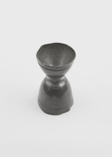 Сосуды и ёмкости с мерой