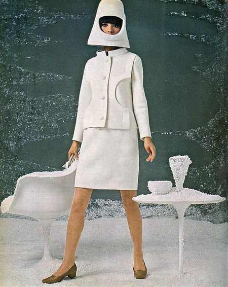 От Поп-арта до космической одиссеи: тренды в моде 1960-х