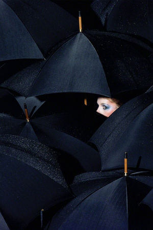 Глянец и бунт: Фэшн-фотография как отражение духа времени