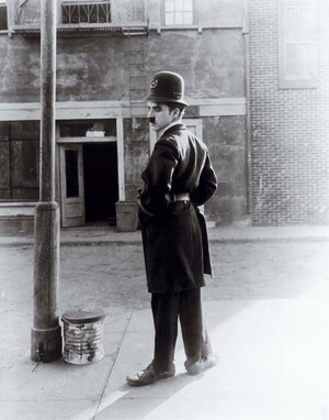 Образы институциональных пространств в американском кино до 1930-х