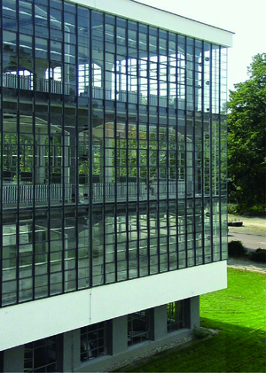 Революция Баухауса: Истоки визуального языка современного дизайна