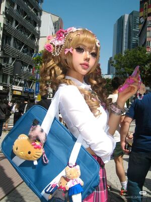 Субкультура гяру как ответ на японские стандарты красоты