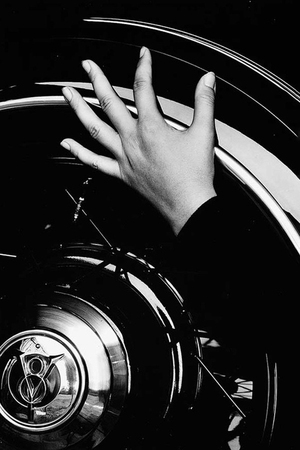 Образ рук в фотографии 1920-1930-х годов