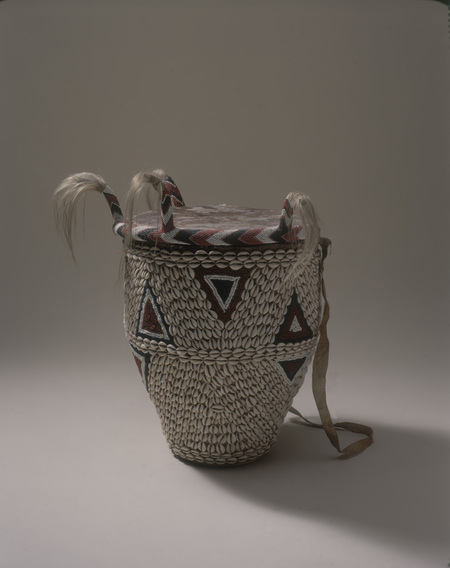 REIMPOSITIONING OF CULTURE THROUGH THE REPARTRIATION OF AFRICAN  ARTEFACTS 