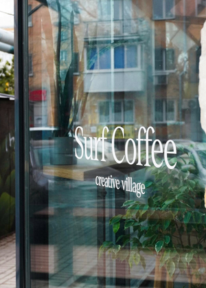 Surf Coffee: психотехническое устройство, создавшее племя из 230 спотов