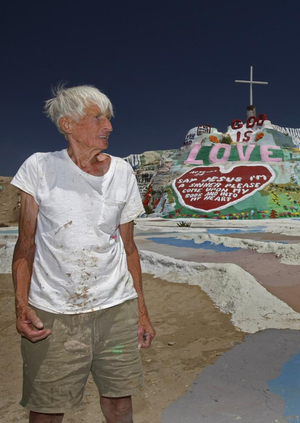 Материал в американском аутсайдерском environmental art 