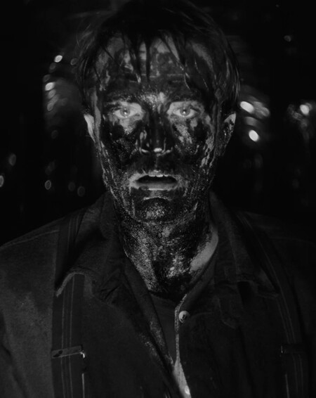 Безумие в квадрате: психологическое давление композиции в формате 1.19:1